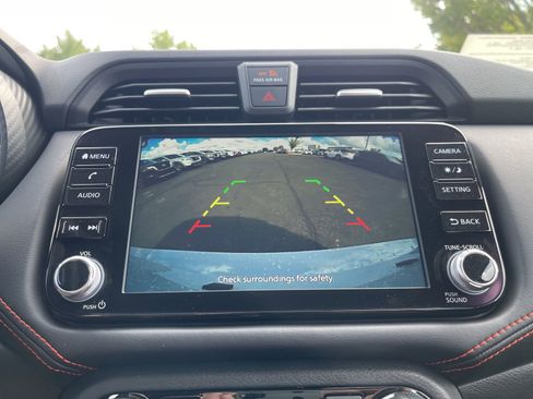 New 2025 Nissan Versa SR w/ Trunk Package image 22