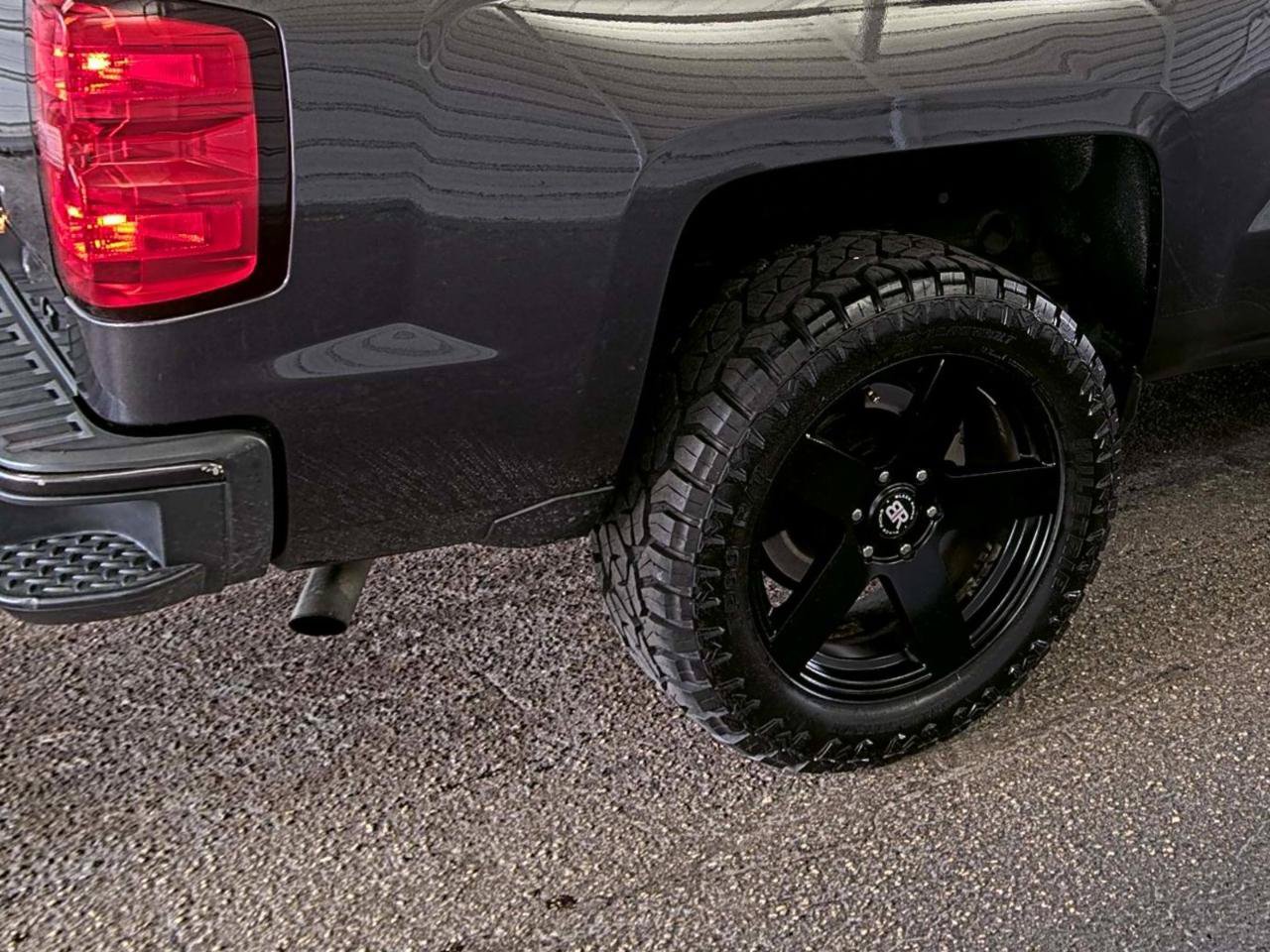 Used 2016 Chevrolet Silverado 1500 LT w/ All Star Edition RWD image 18