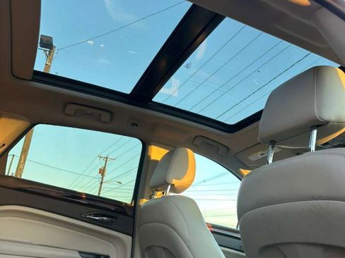 Used 2015 Cadillac SRX Luxury w/ Driver Awareness Package image 31