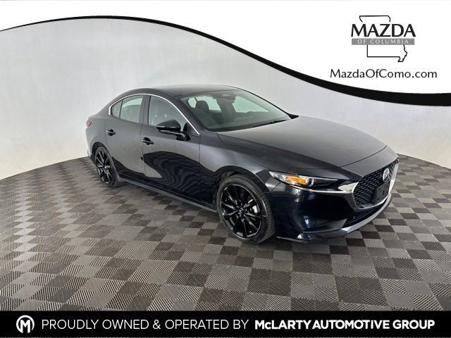 Used 2024 MAZDA MAZDA3 s FWD image 1