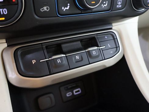 Used 2023 GMC Acadia Denali AWD/4WD image 55