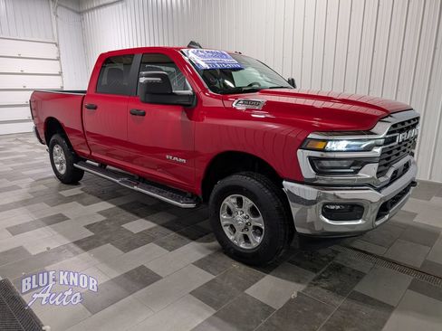 Used 2026 RAM 2500 Big Horn AWD/4WD image 6