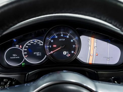 Used 2020 Porsche Panamera GTS image 17