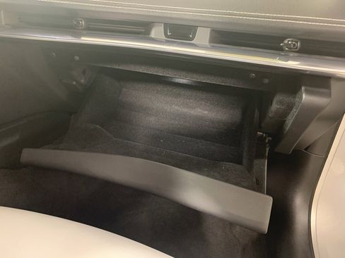 Used 2020 Chevrolet Corvette Stingray Preferred Cpe w/ 2LT Preferred Equipment Group image 36