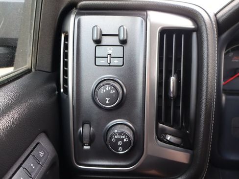 Used 2015 Chevrolet Silverado 2500 LTZ w/ Duramax Plus Package AWD/4WD image 29