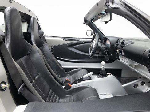 Used 2005 Lotus Elise image 18