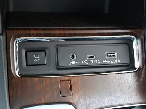 New 2025 Subaru Ascent Touring image 27