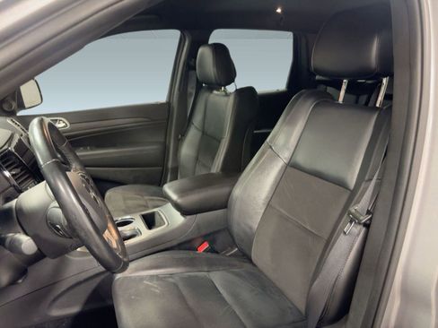 Used 2021 Jeep Grand Cherokee Laredo X image 5