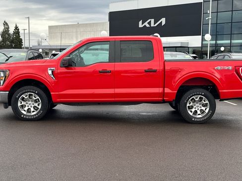 Used 2023 Ford F150 XLT image 7