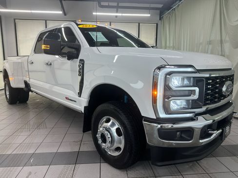 Used 2024 Ford F350 King Ranch w/ Chrome Package AWD/4WD image 2
