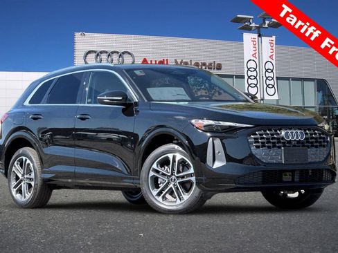 New 2025 Audi Q5 Premium image 1
