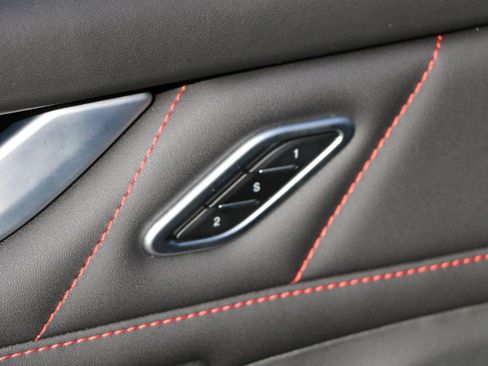 Used 2022 Maserati Levante Modena AWD/4WD image 20