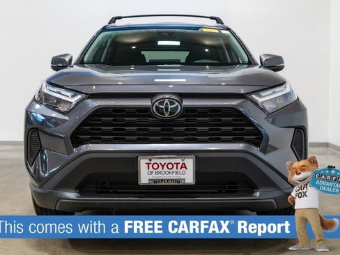 Used 2024 Toyota RAV4 XLE AWD/4WD image 2