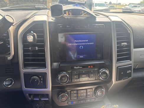 Used 2021 Ford F350 Lariat w/ Lariat Ultimate Package AWD/4WD image 9
