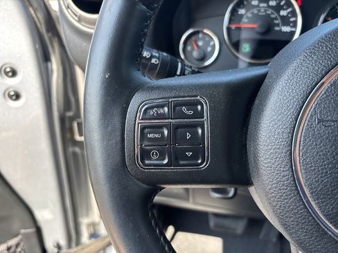Used 2016 Jeep Wrangler Unlimited Sport w/ Quick Order Package 24S AWD/4WD image 11