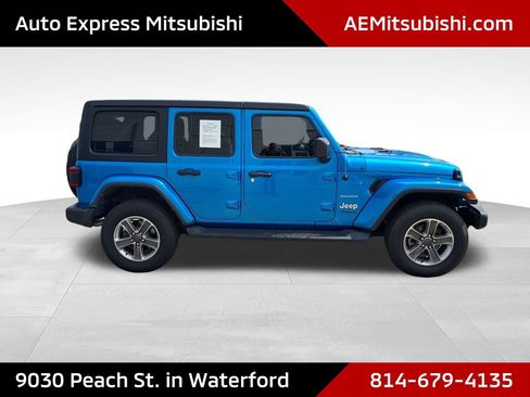 Used 2022 Jeep Wrangler Unlimited Sahara w/ LED Lighting Group AWD/4WD image 8
