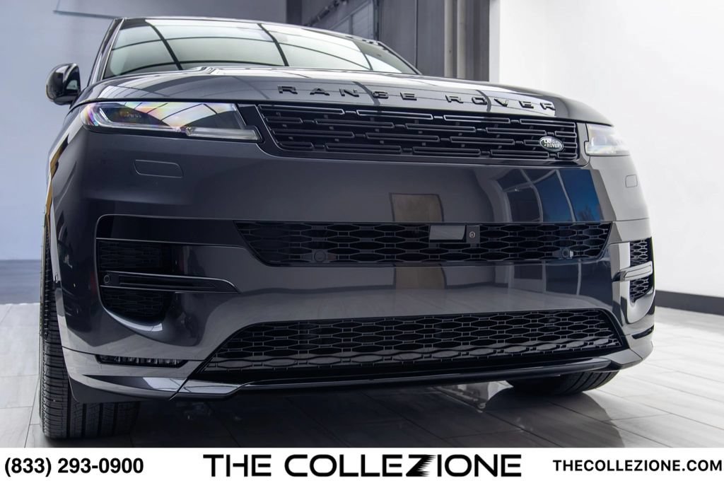 Used 2025 Land Rover Range Rover Sport Dynamic SE AWD/4WD image 8