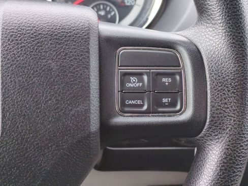 Used 2013 Dodge Grand Caravan SXT image 24