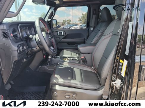 Used 2026 Jeep Wrangler Unlimited Rubicon 392 w/ Quick Order Package 27X Moab AWD/4WD image 21
