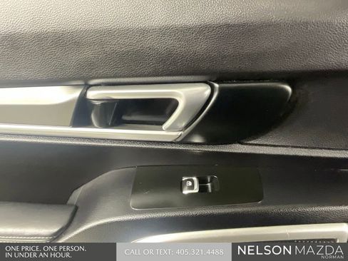 Used 2020 Kia Telluride S w/ S 8 Passenger Seating Package AWD/4WD image 20