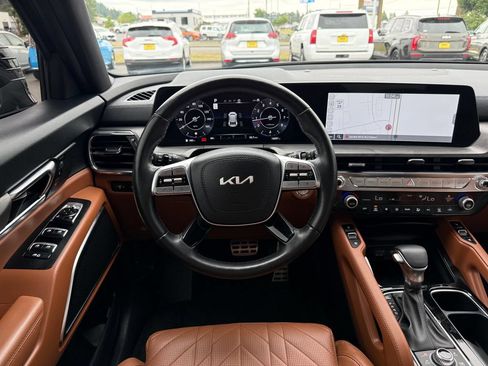 Certified 2025 Kia Telluride SX X-Line AWD/4WD image 23