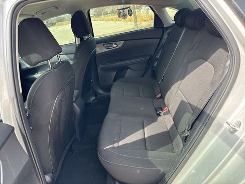 Used 2021 Kia Forte LXS image 15
