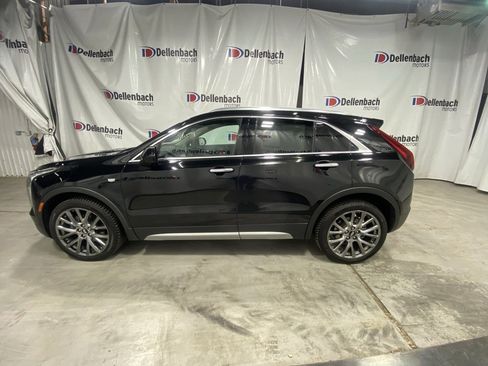 Used 2019 Cadillac XT4 Premium Luxury w/ Driver Assist Package image 4