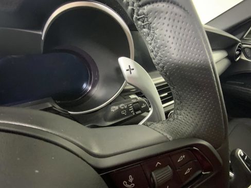 New 2025 Alfa Romeo Stelvio Sprint image 24