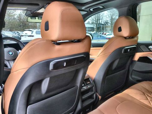 Certified 2024 BMW X5 xDrive40i w/ M Sport Package image 18