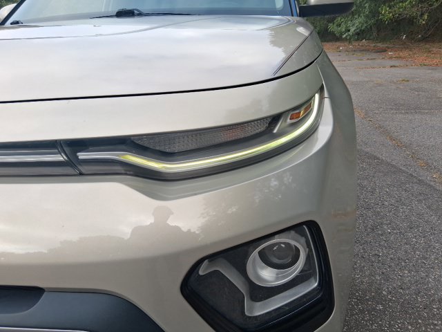 Used 2020 Kia Soul EX FWD image 9