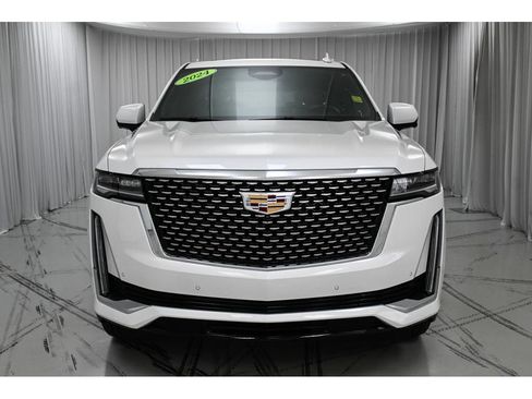 Used 2024 Cadillac Escalade ESV Premium Luxury w/ LPO, Floor Liner Package AWD/4WD image 3