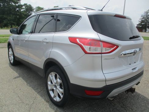 Used 2015 Ford Escape Titanium AWD/4WD image 4