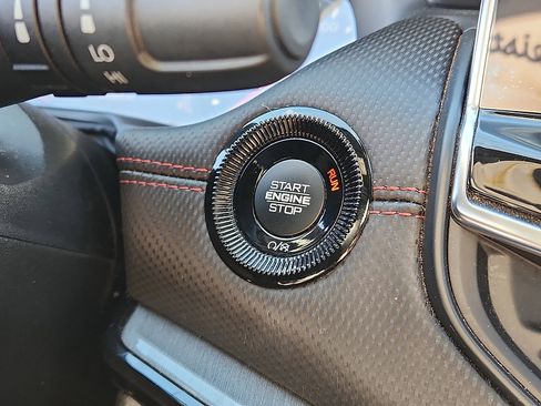 Used 2023 Jeep Compass Trailhawk image 19