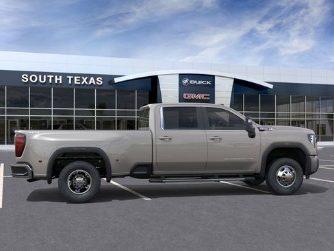 New 2026 GMC Sierra 3500 SLE image 5