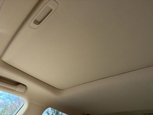 Used 2011 Lexus RX 350 2WD w/ Premium Pkg image 28