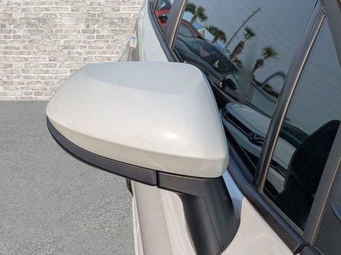 Used 2026 Toyota Corolla LE FWD image 11
