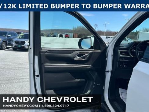 Certified 2023 Chevrolet Suburban RST w/ Luxury Package AWD/4WD image 17