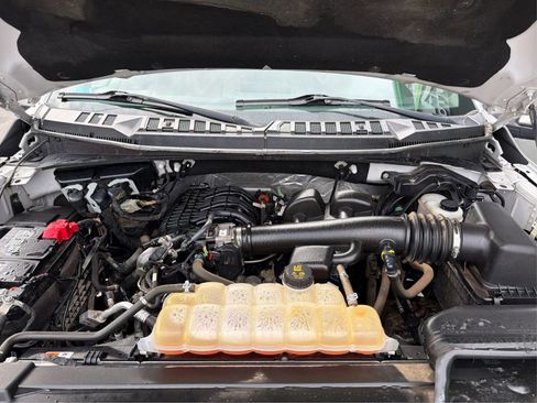 Used 2018 Ford F150 XLT image 11