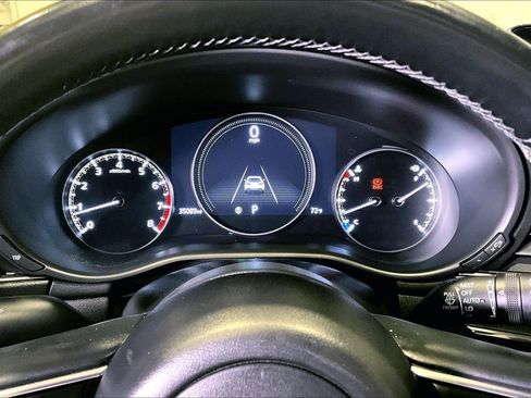 Used 2024 MAZDA MAZDA3 s image 13