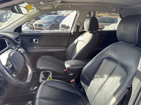 Used 2022 Hyundai Ioniq 5 Limited image 24