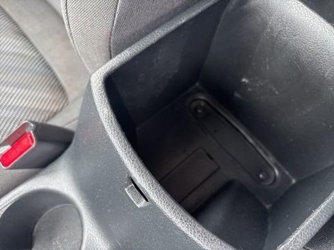 Used 2022 Kia Seltos LX AWD/4WD image 25