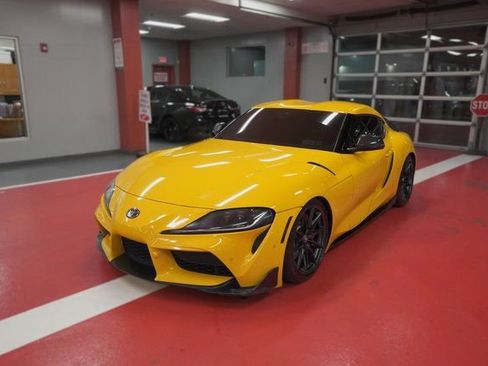 Used 2023 Toyota Supra Premium w/ Driver Assist Package image 3