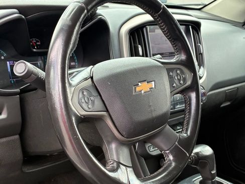 Used 2017 Chevrolet Colorado Z71 AWD/4WD image 19