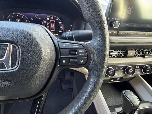 Used 2023 Honda Accord EX image 27