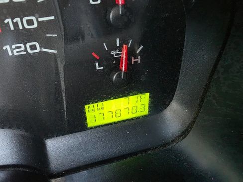 Used 2005 Ford F150 XL image 15