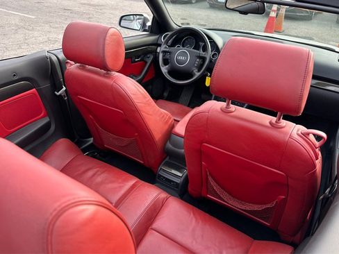 Used 2006 Audi S4 Cabriolet image 27