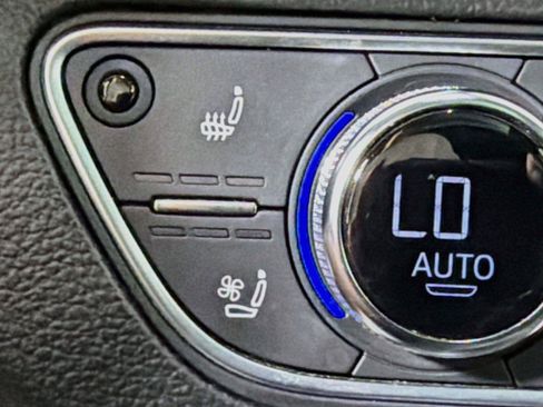 Used 2019 Audi Q5 2.0T Premium Plus w/ Premium Plus Package AWD/4WD image 19