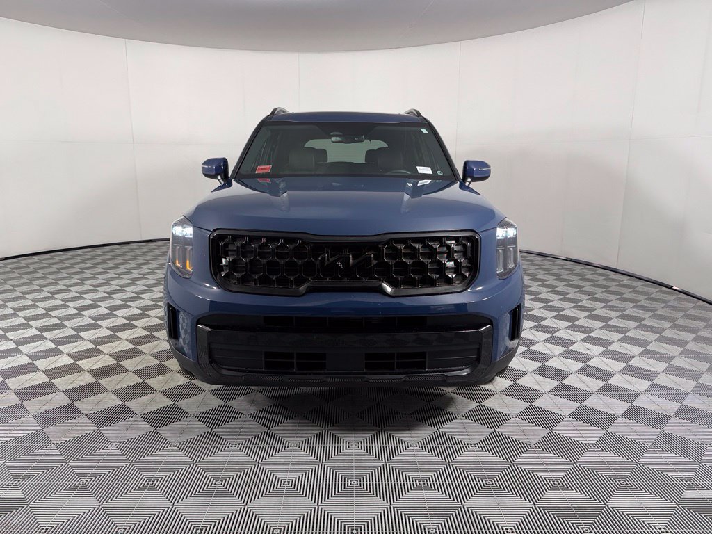 Used 2025 Kia Telluride EX X-Line AWD/4WD image 4