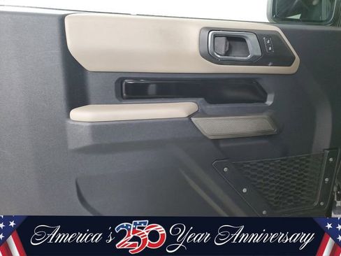 Used 2023 Ford Bronco Wildtrak AWD/4WD image 10