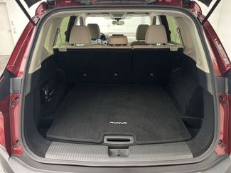 Used 2023 Nissan Rogue SV AWD/4WD video 3